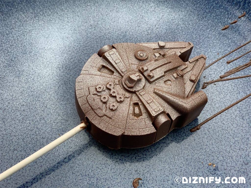 Millenium Falcon Chocolate Pop from Recipe