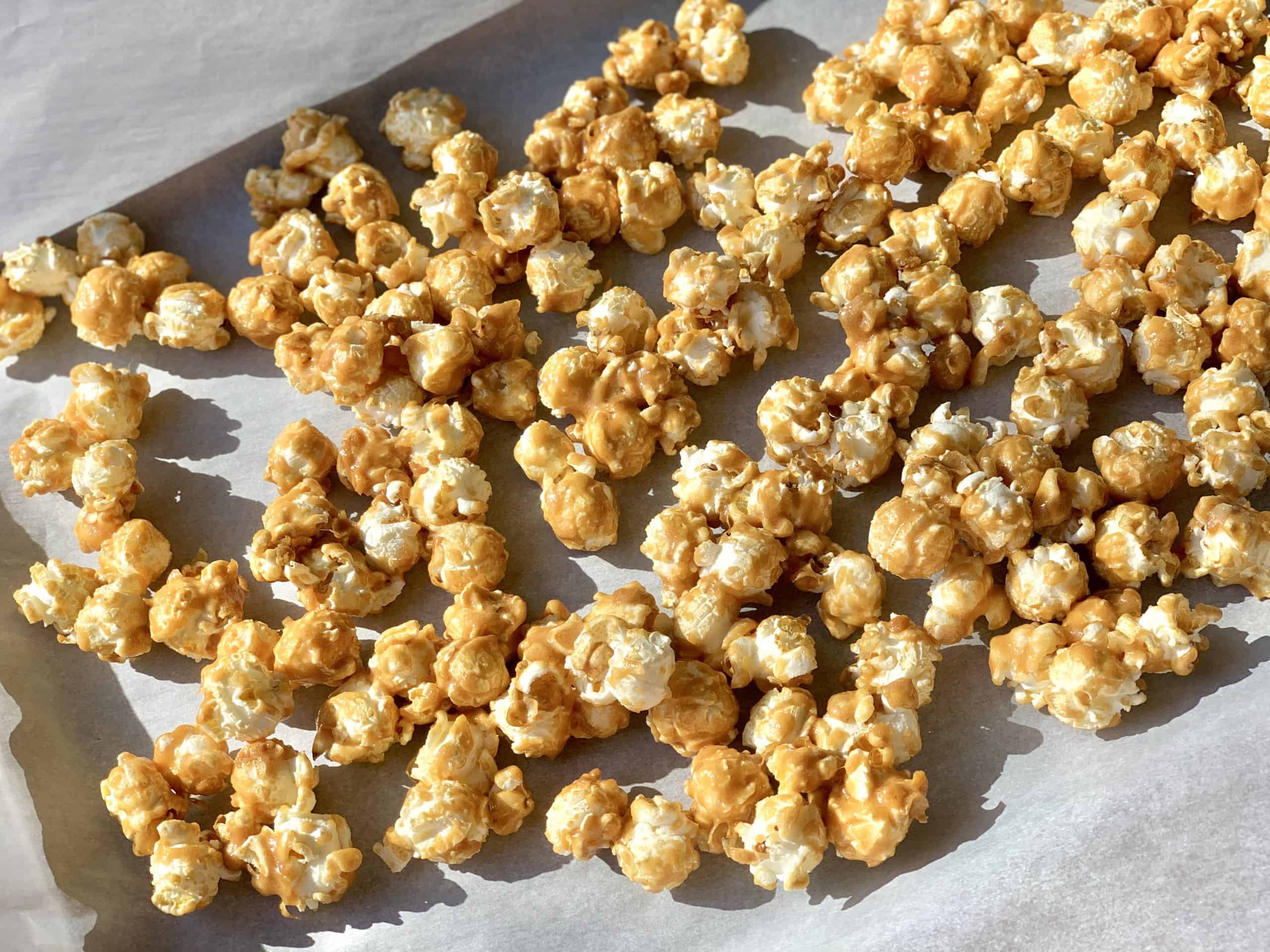 Caramel popcorn fast and easy - La Milanaise made with organic popcorn